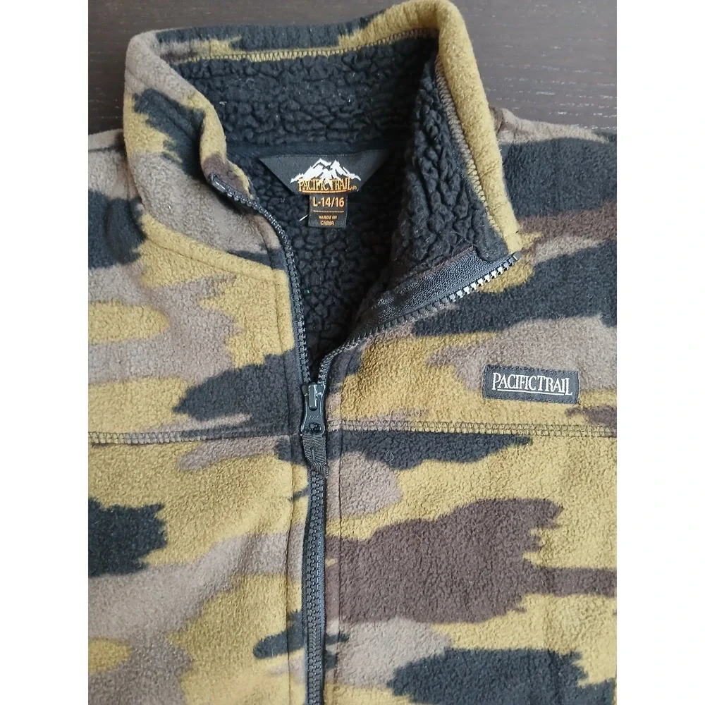 Pacific Trail Boys Camo Soft Warm Fleece‎ Jacket, Size L (14/16) #430C